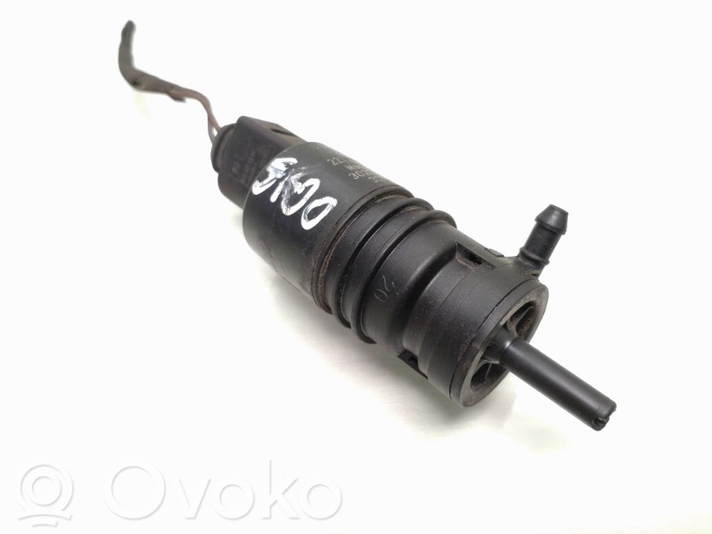 Mercedes-Benz Sprinter W906 Windscreen/windshield washer pump 