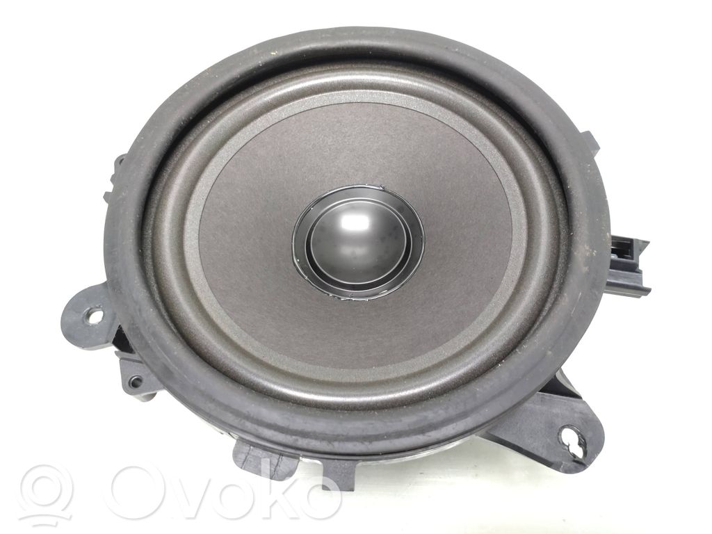 Volvo XC90 Front door speaker 