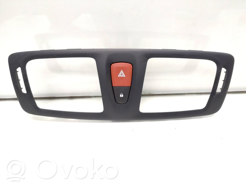 Renault Megane III Hazard light switch 
