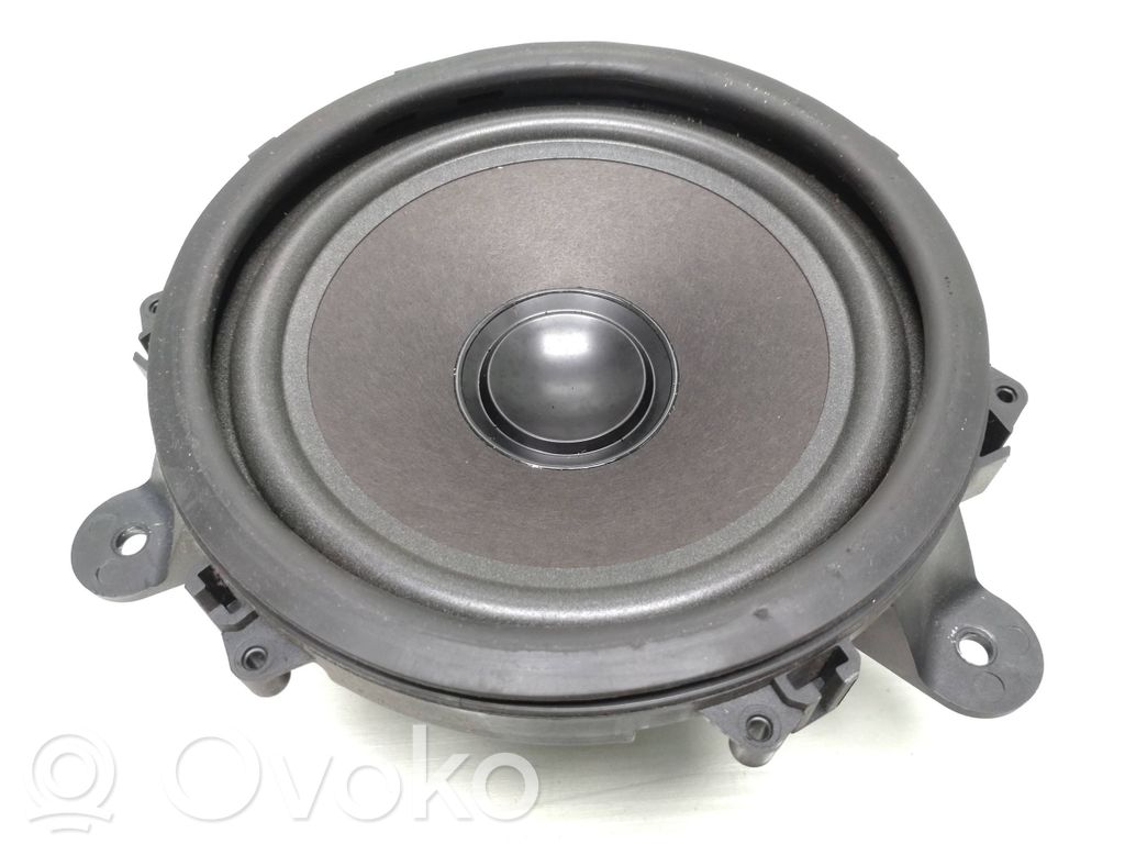 Volvo XC90 Front door speaker 