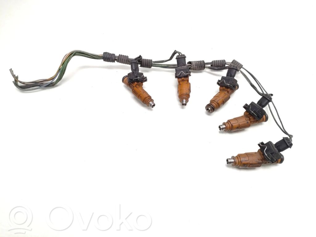 Volvo XC70 Fuel injector 