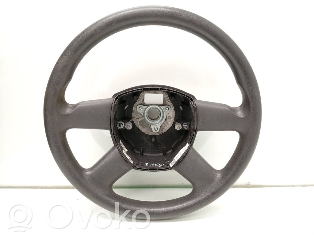 Audi A3 S3 8P Steering wheel 