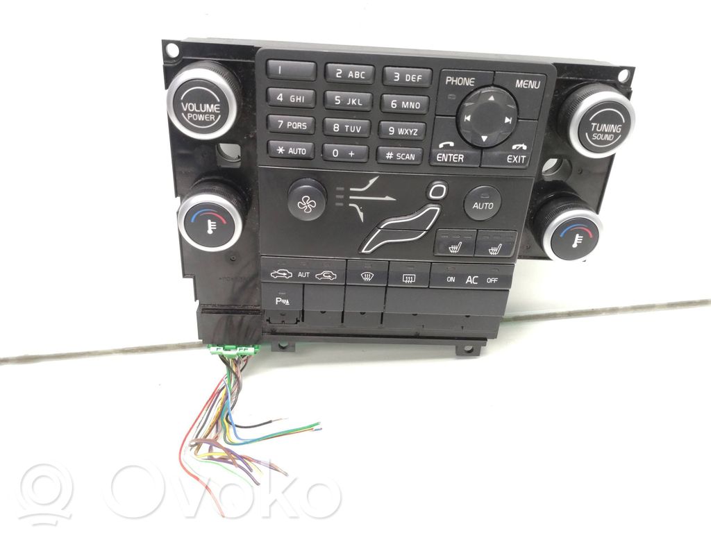 Volvo V70 Climate control unit 