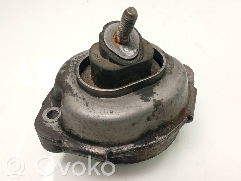 BMW X3 E83 Engine mount bracket 