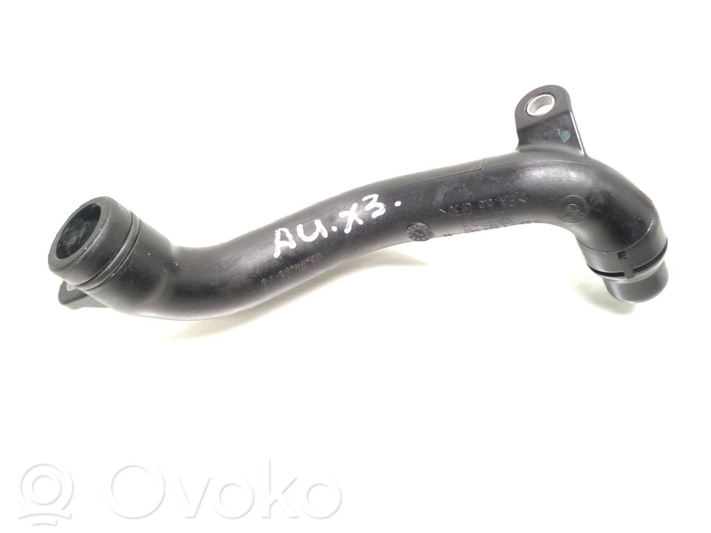 BMW X3 E83 Engine coolant pipe/hose 