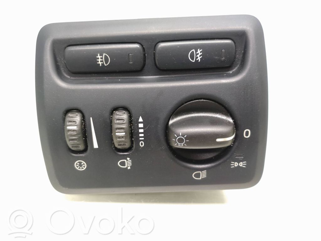Volvo XC70 Light switch 