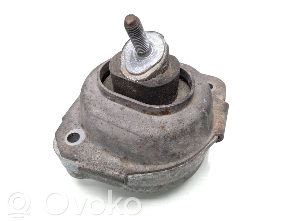 BMW X3 E83 Engine mount bracket 