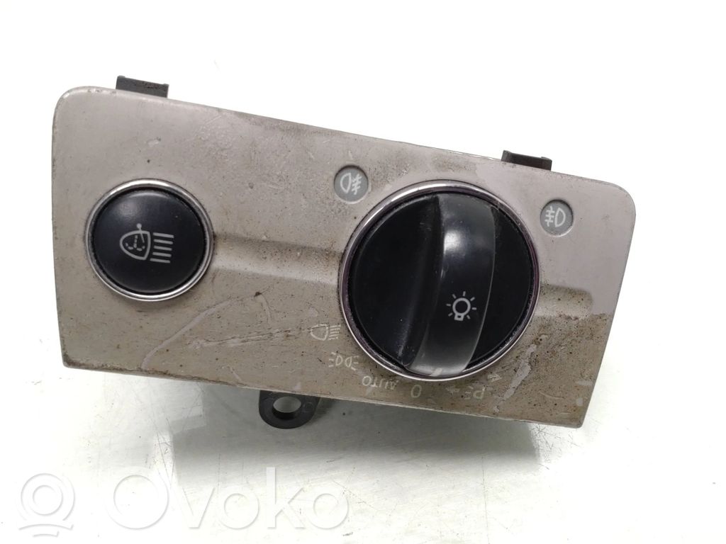 Mercedes-Benz E W211 Light switch 