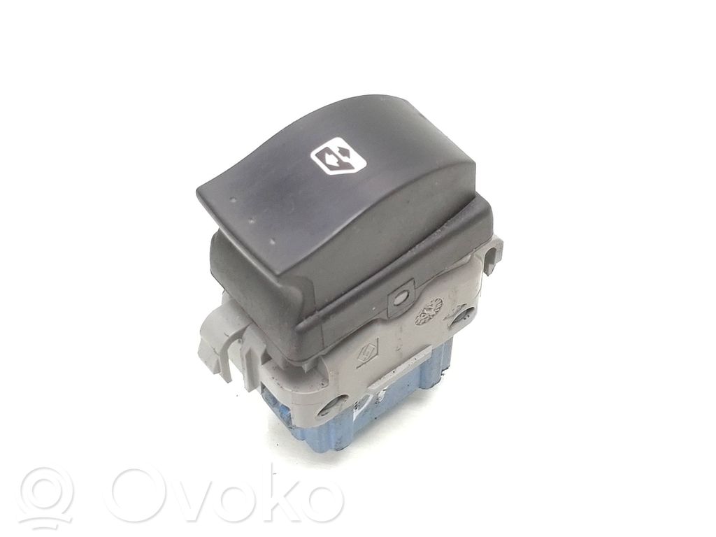Renault Kangoo II Electric window control switch 