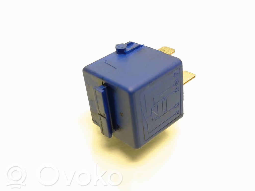 BMW X3 E83 Other relay 