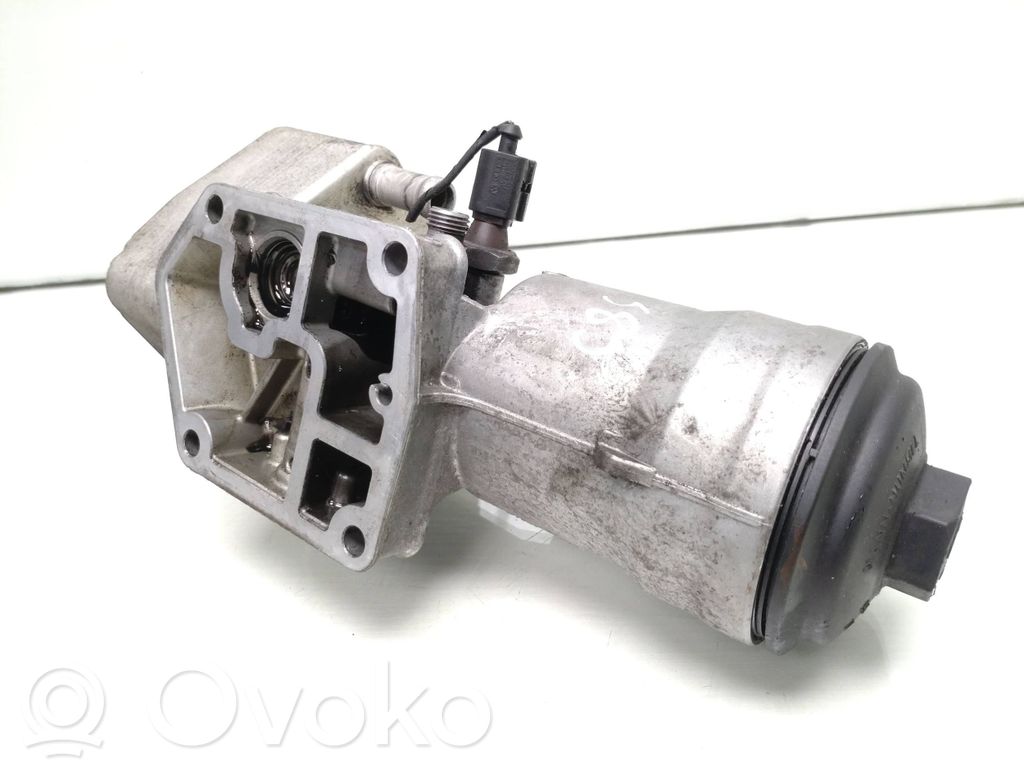 Audi A4 S4 B8 8K Oil filter mounting bracket 