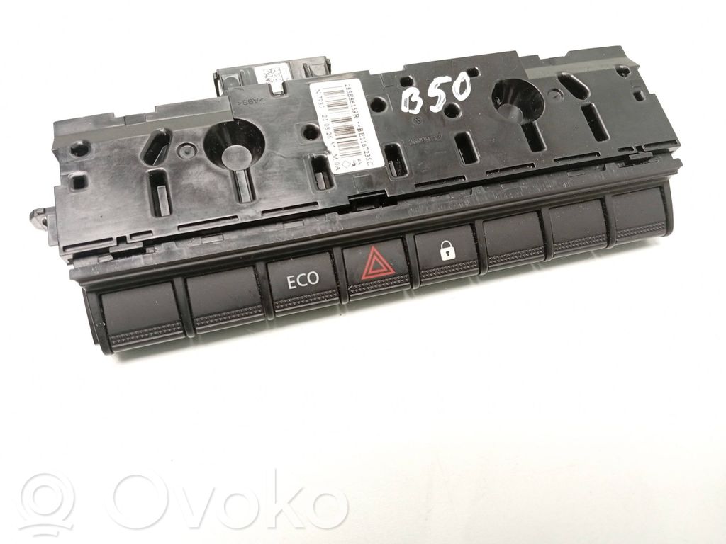 Renault Zoe Hazard light switch 