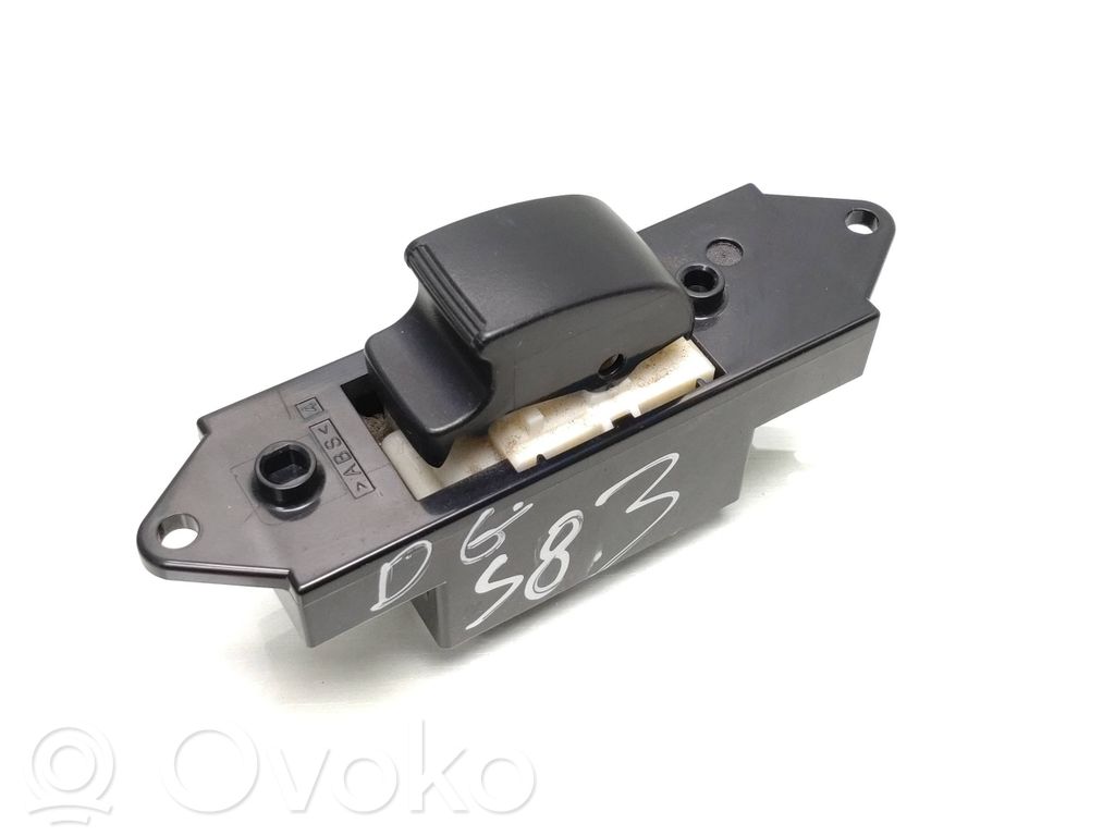 Mitsubishi Outlander Electric window control switch 