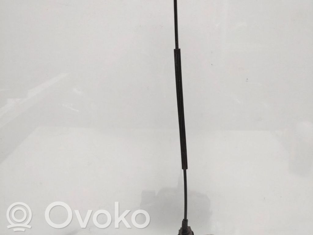 Opel Astra J Zamek drzwi tylnych 