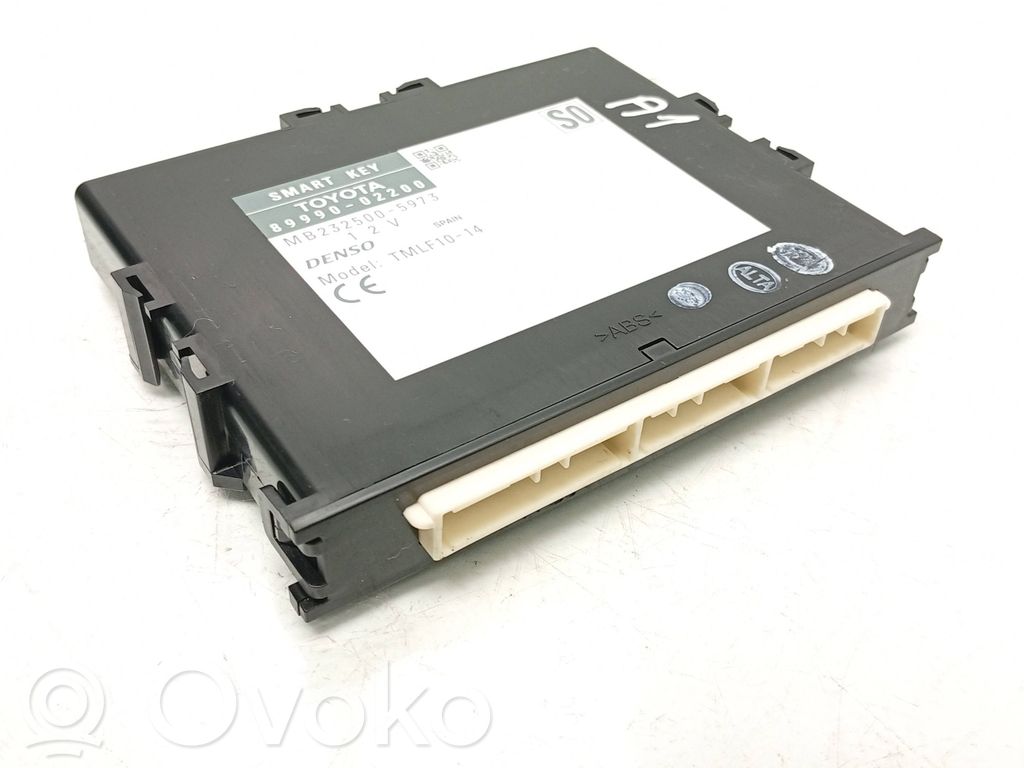 Toyota Auris E180 Keyless (KESSY) go control unit/module 