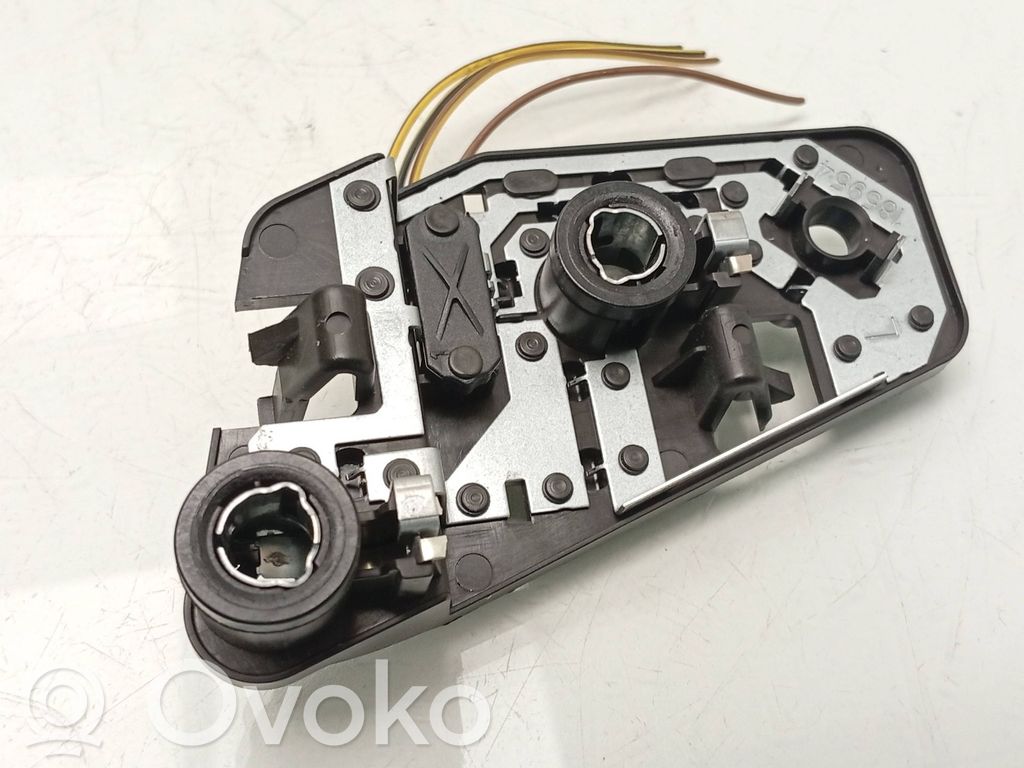 BMW 5 F10 F11 Portalampada fanale posteriore 