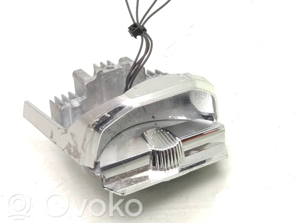 Volvo V40 Einzelteil Scheinwerfer 