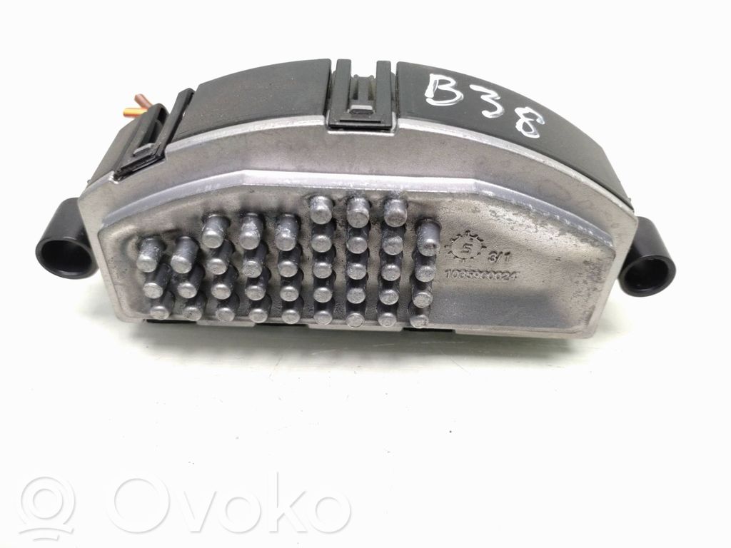 Seat Leon (5F) Lämpöpuhaltimen moottorin vastus 