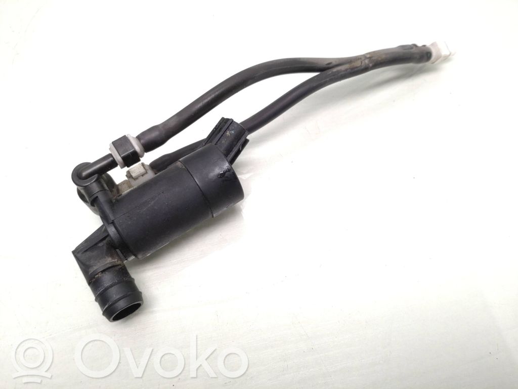 Ford Focus Windscreen/windshield washer pump 