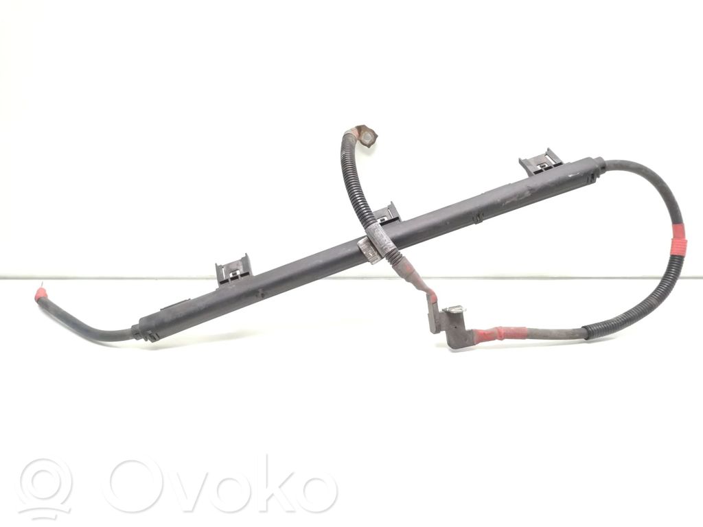BMW 1 E81 E87 Positive cable (battery) 