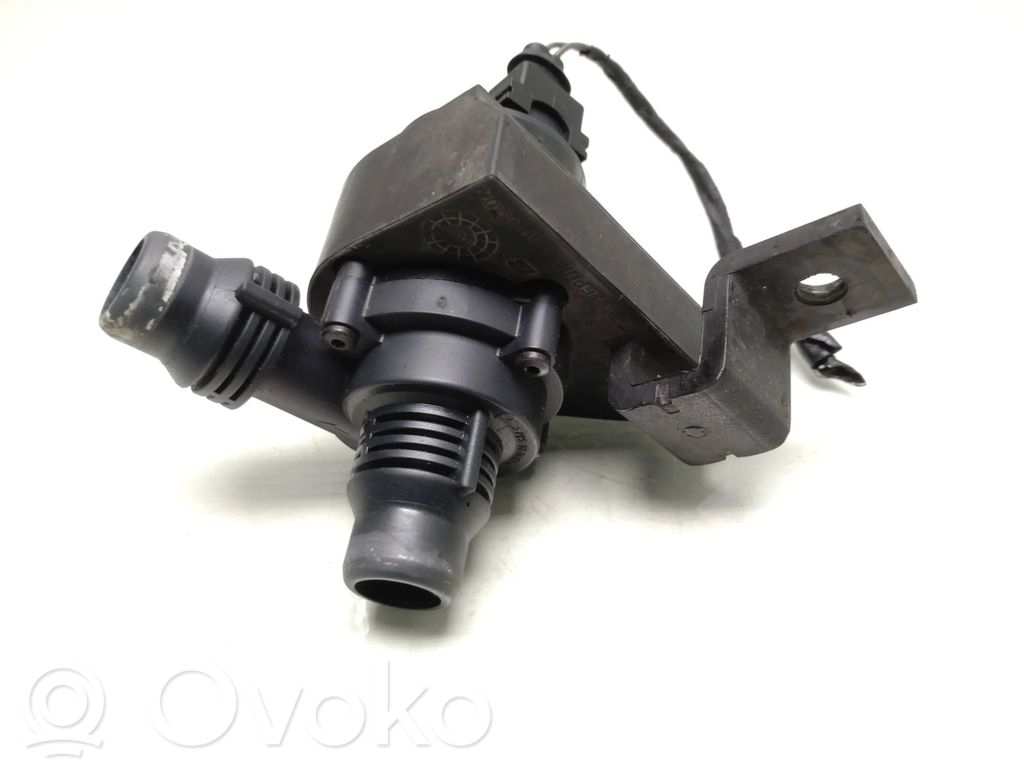 BMW 5 E60 E61 Zusatzwasserpumpe 