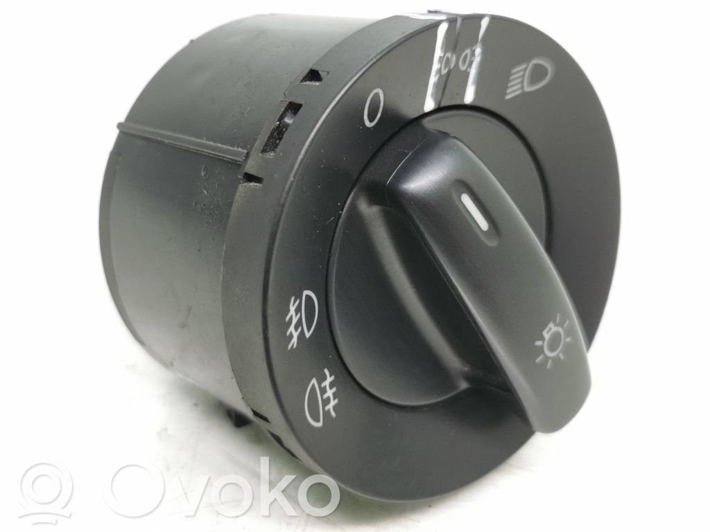 Volkswagen Touran I Light switch 