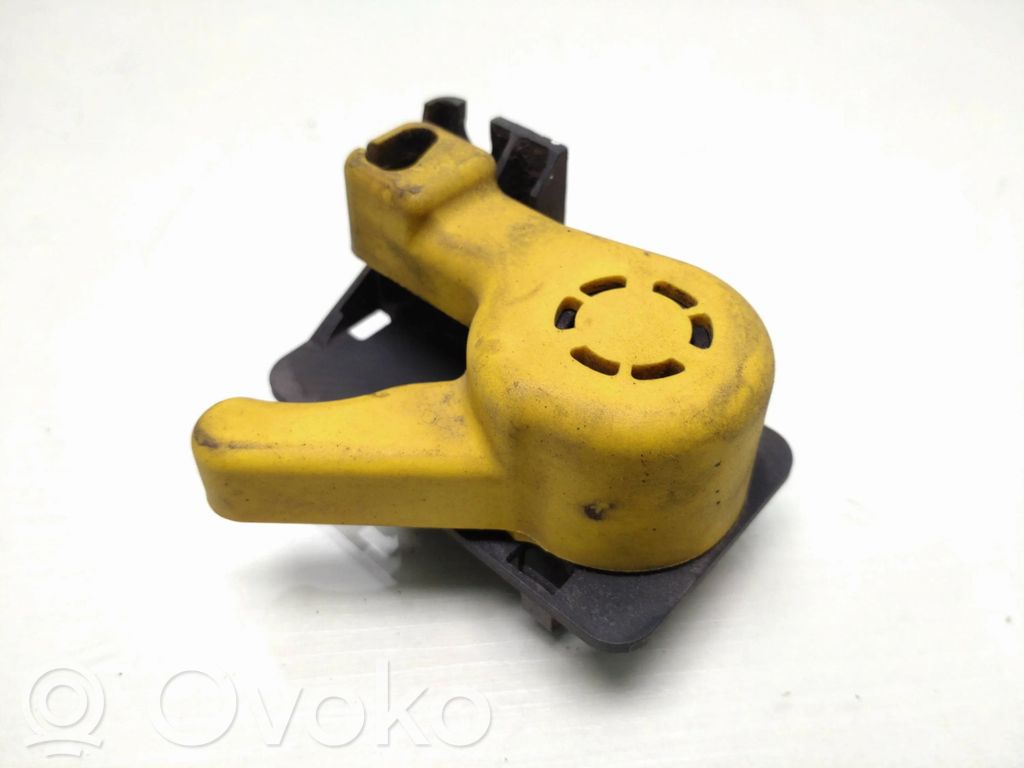 Ford Focus Poignée, déverrouillage du capot moteur 