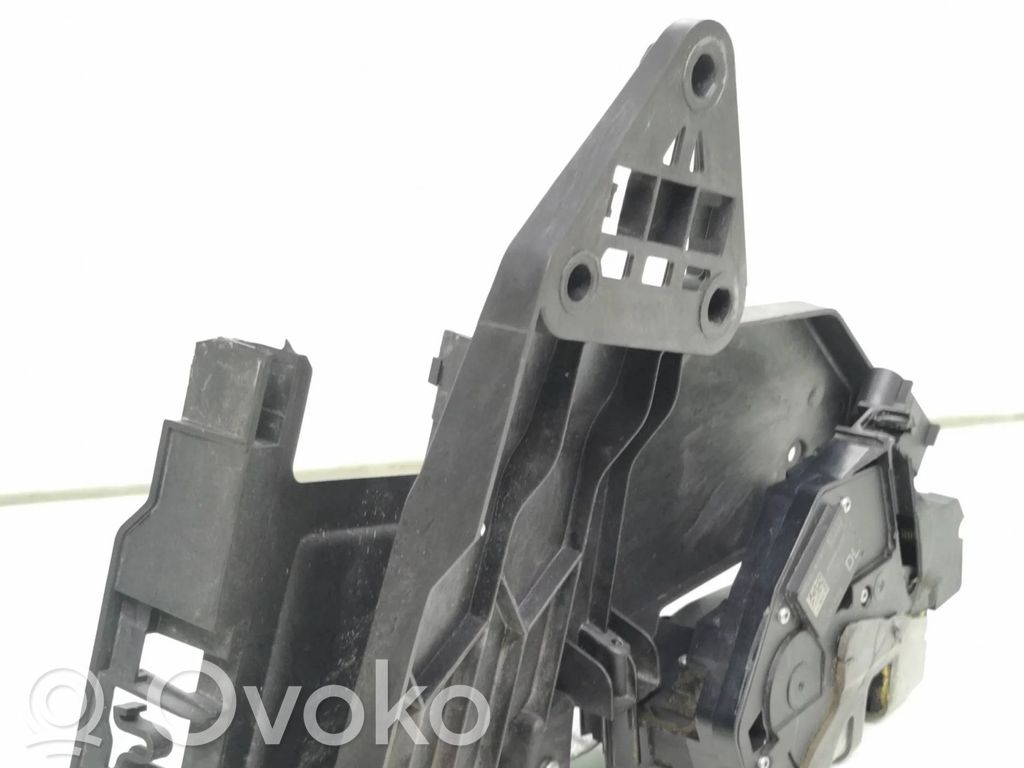 Volvo V60 Zamek drzwi przednich 