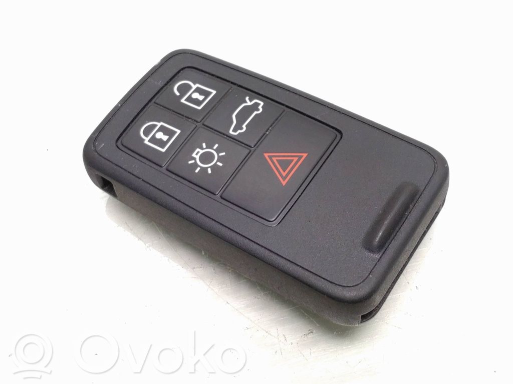 Volvo V40 Virta-avain/kortti 