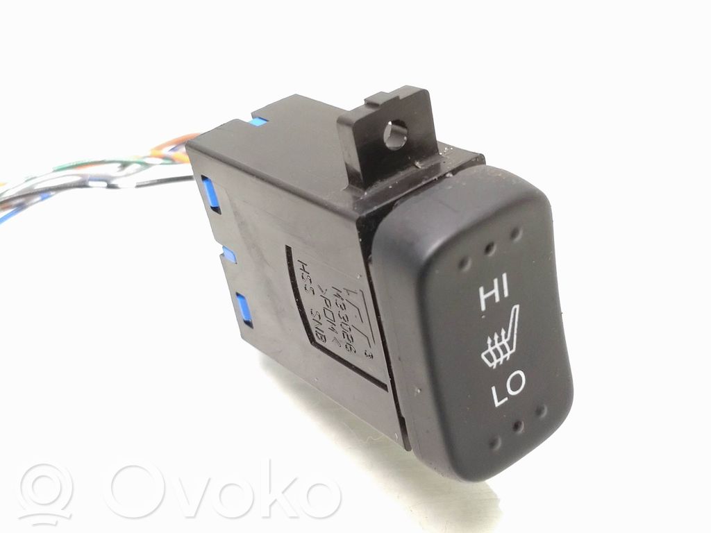 Honda CR-V Seat heating switch 