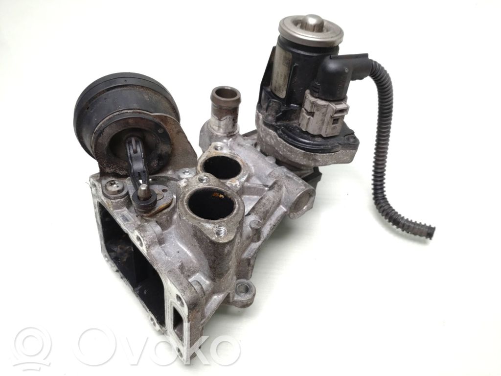 Skoda Octavia Mk2 (1Z) EGR valve 