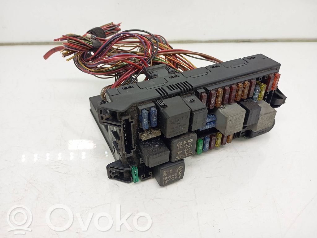 Mercedes-Benz E W211 Fuse module 