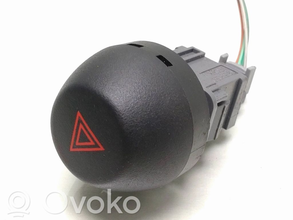 Toyota RAV 4 (XA30) Hazard light switch 