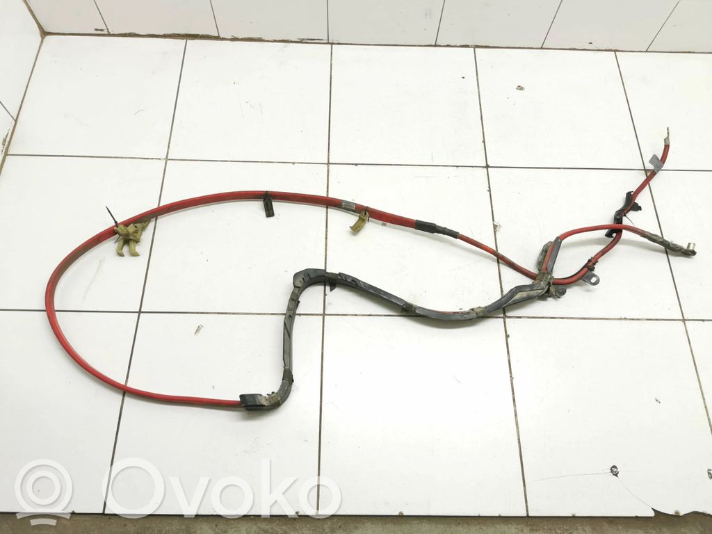 BMW 5 E60 E61 Positive cable (battery) 