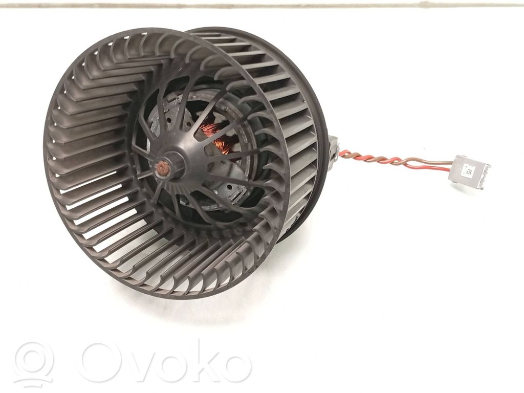 Ford Focus Mazā radiatora ventilators 