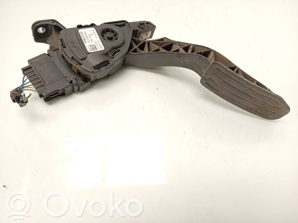 Volvo XC70 Kaasupoljin 