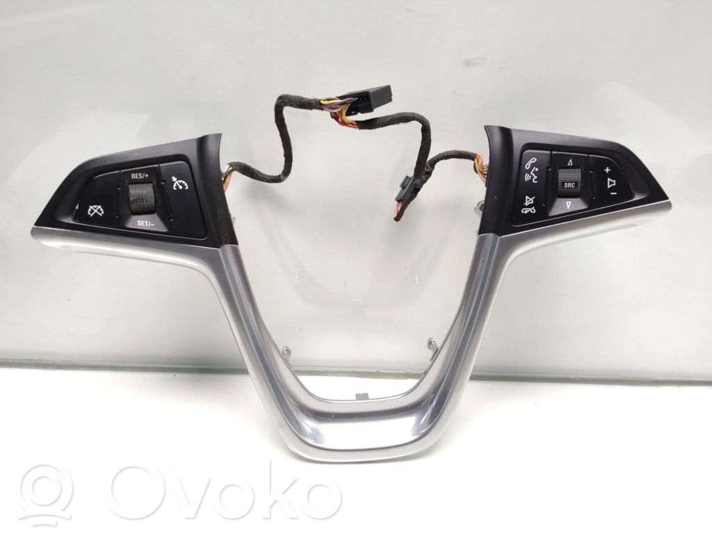 Opel Insignia A Interruptores/botones de la columna de dirección 