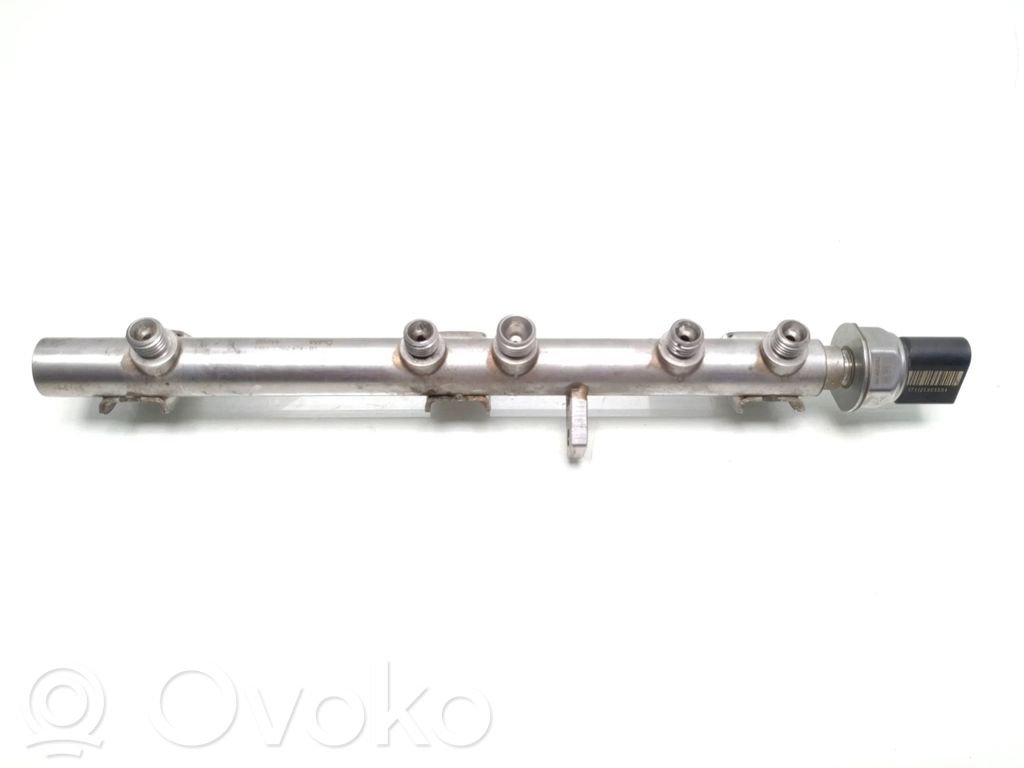 BMW 1 E81 E87 Fuel main line pipe 