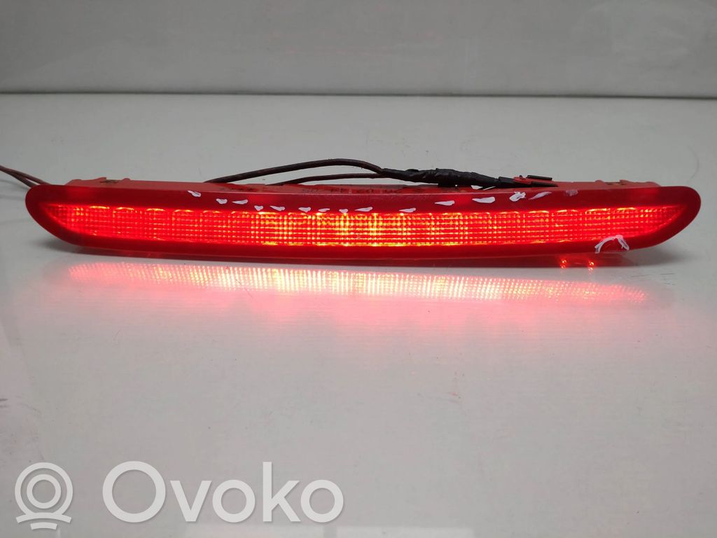 Volkswagen Golf Plus Third/center stoplight 