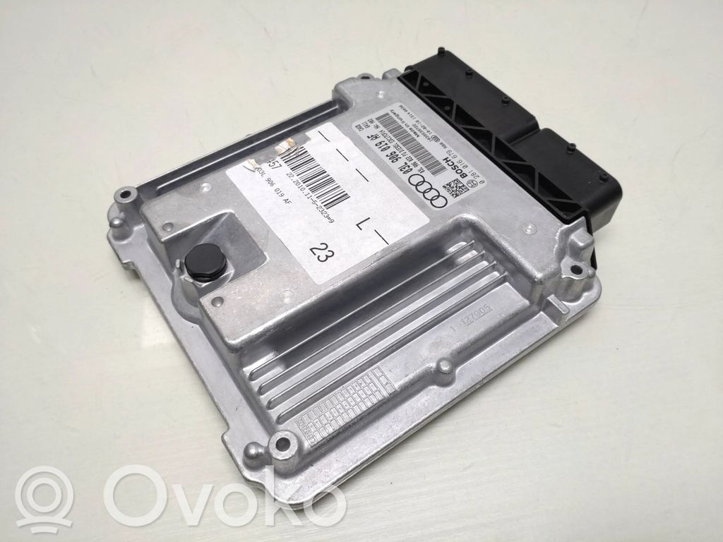 Audi A6 S6 C6 4F Engine control unit/module 