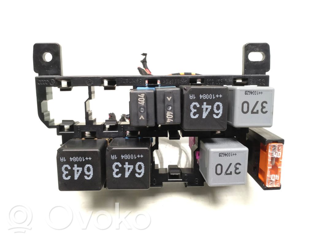 Audi A6 S6 C6 4F Fuse box set 