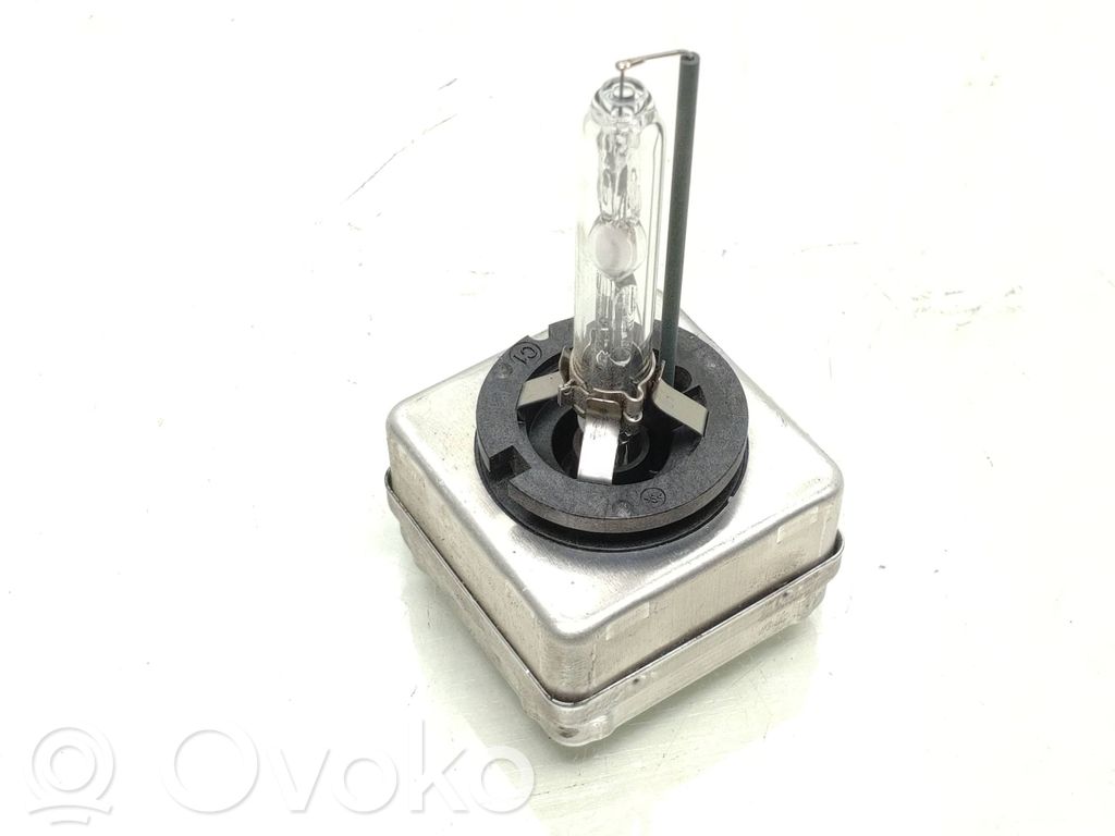 Volvo V40 Xenon bulb 