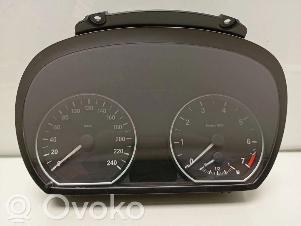 BMW 1 E81 E87 Spidometrs (instrumentu panelī) 
