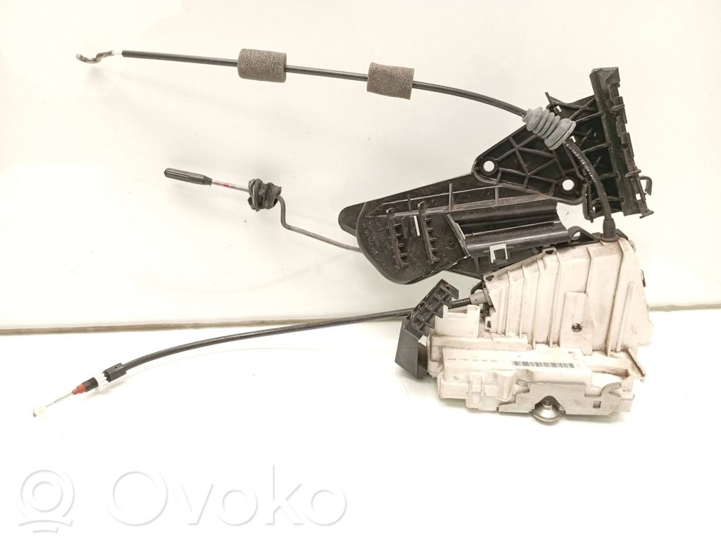 Mercedes-Benz ML W164 Zamek drzwi tylnych 