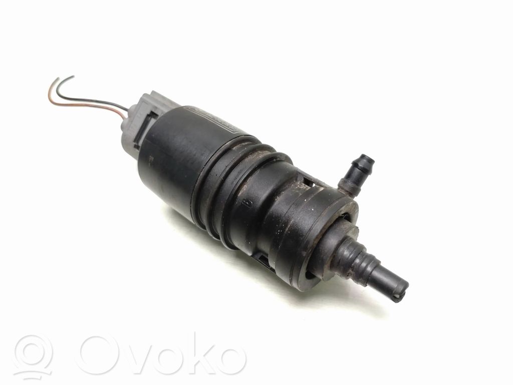 BMW 3 E90 E91 Windscreen/windshield washer pump 
