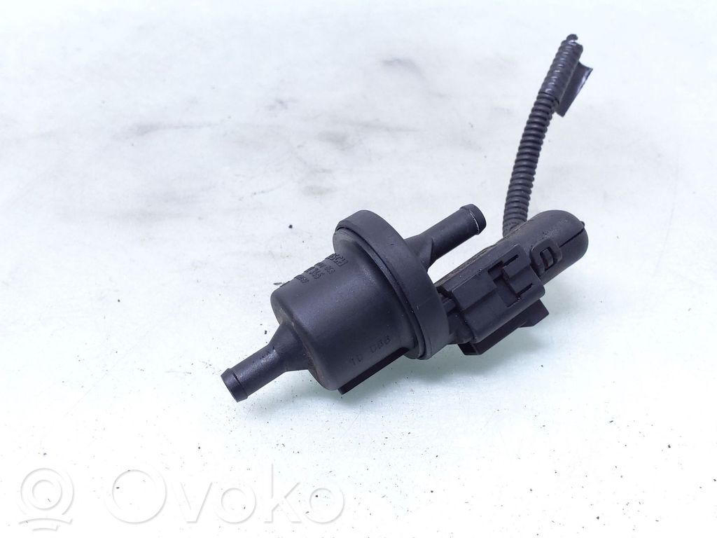 Skoda Fabia Mk1 (6Y) Valve vacuum 