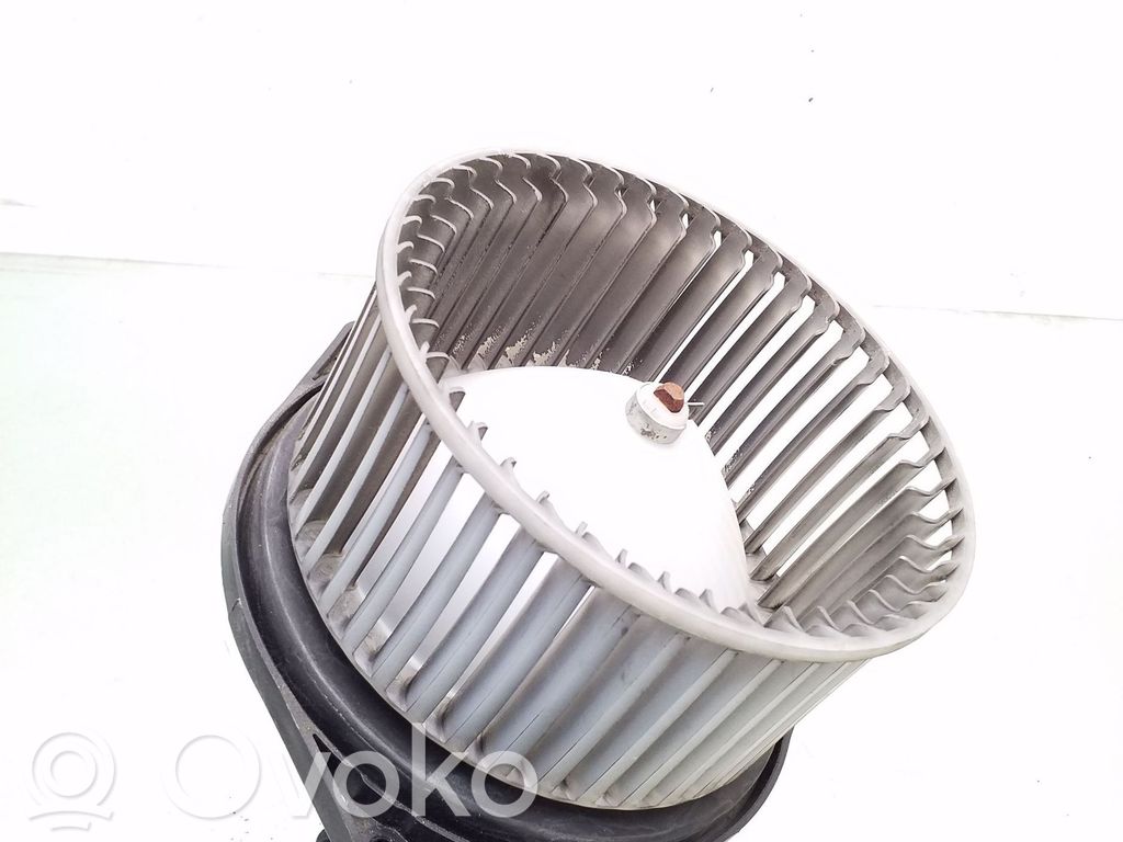 Subaru Forester SH Mazā radiatora ventilators 