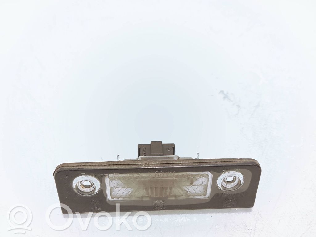 Skoda Octavia Mk2 (1Z) Éclairage de plaque d'immatriculation 