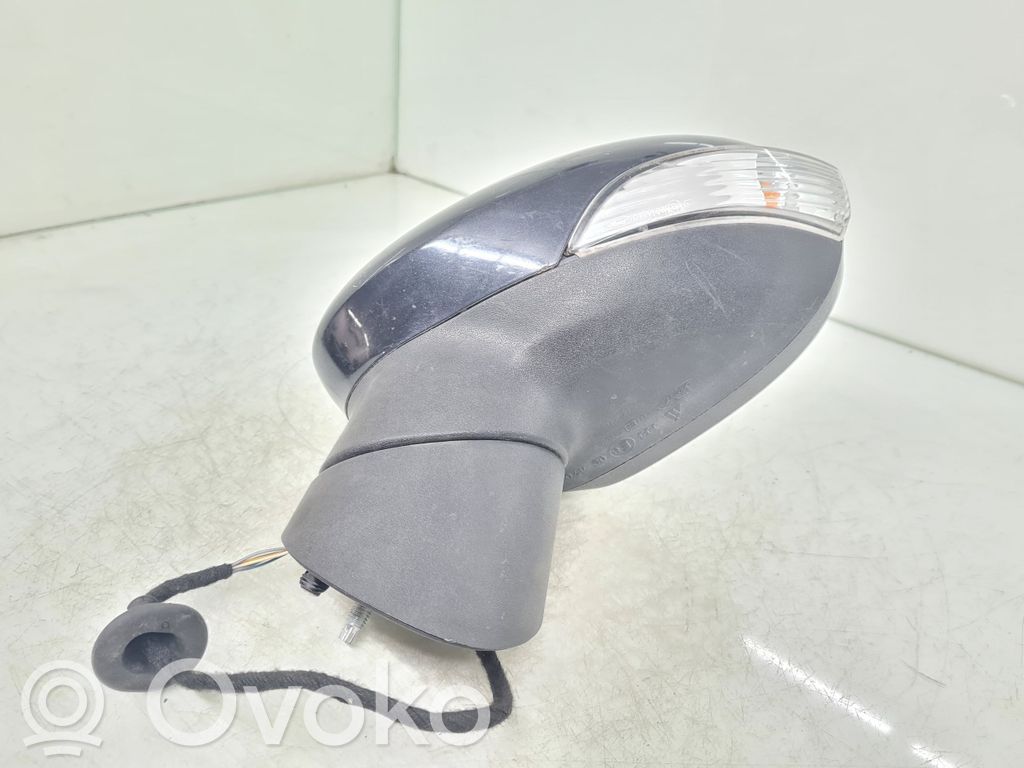 Ford Fiesta Front door electric wing mirror 