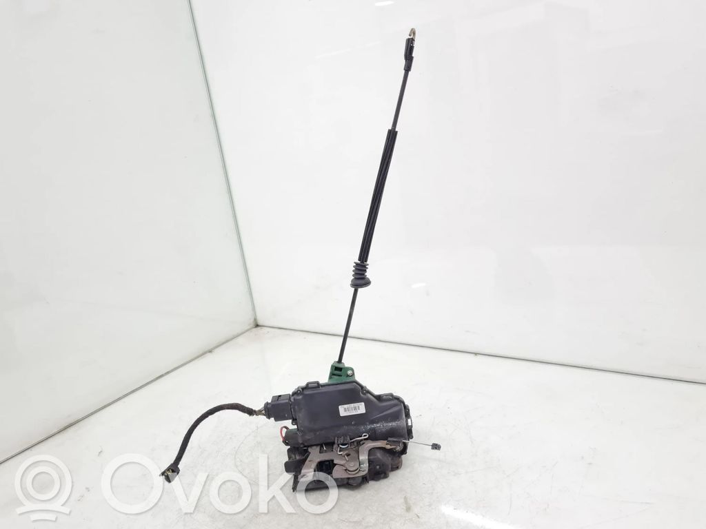 Volkswagen Bora Front door lock 